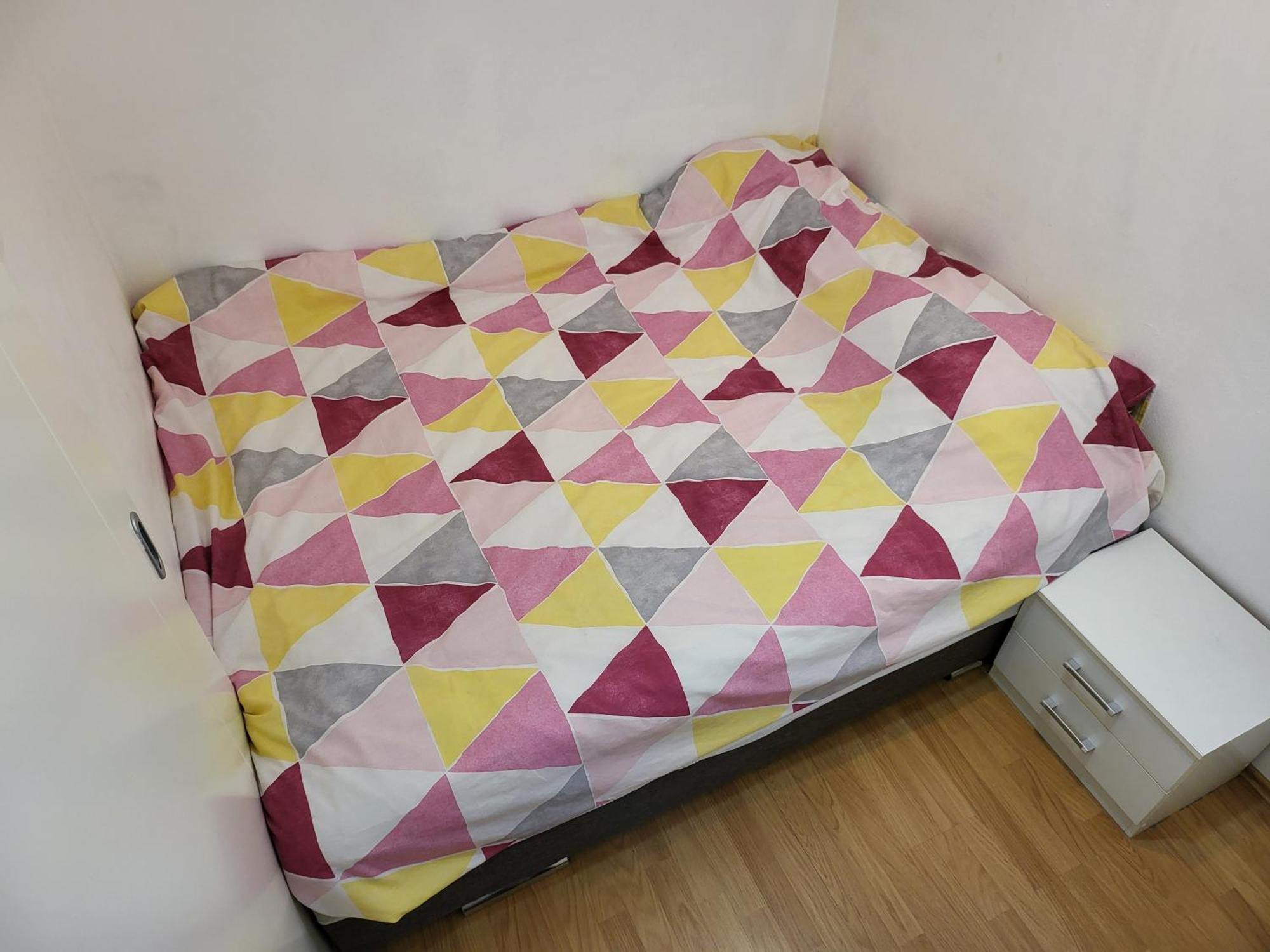 Stan Na Dan Prnjavor, Gajba U Centru Apartment ภายนอก รูปภาพ